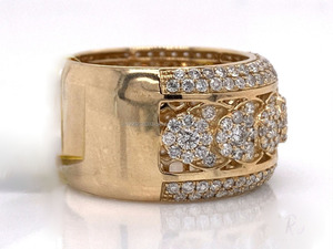 แหวนเงินแท้ 925 ประดับมอสซาไนต์ทรงฮิปฮอป ดีไซน์ดอกไม้ ชุบโรเดียม เหมาะสำหรับทั้งชายและหญิง ของขวัญเครื่องประดับสุดหรูสำหรับเขา/เธอ - Product Image 4