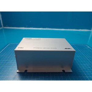 Válvula de Péndulo Motorizada VAT PM-6 650PM-24AH-AEU3/0214 Usada Como Nueva, Piezas de Equipos Legacy Semiconductor - Product Image 1