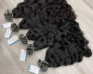 Nouveauté : Extensions à bandes adhésives en cheveux humains vietnamiens 100% naturels, texture ondulée naturelle, noir naturel, finition lisse, sans nœuds - Product Image 3