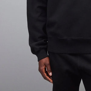 Chemise d'hiver pour homme à col rabattu, toucher doux, conçue pour le confort et un style structuré, à prix avantageux pour les acheteurs en gros, vêtements décontractés - Product Image 3