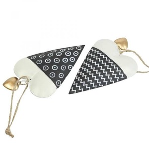 Elegante Adorno Festivo en Forma de Corazón, Artesanía Metálica para Decoración de Árboles Navideños - Product Image 6