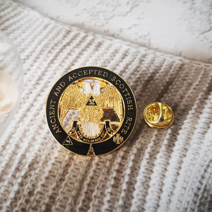 Insignias y pines de solapa ceremoniales masónicos del Rito Escocés Antiguo Aceptado, personalizados, ligeros y de alta calidad - Product Image 2