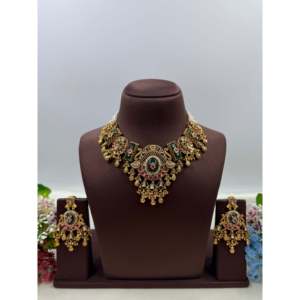 Indian Ethnic Gold Plated <b>Pearl</b> Bridal Necklace <b>Set</b> by Akira Chorski - Product Image 4