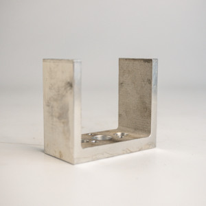 Bloc de serrage angulaire en acier inoxydable de précision CNC pour prototypage express AMT VINA – Faible MOQ et livraison rapide - Product Image 2