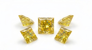 Diamant synthétique de laboratoire RCK Global 6.0-6.5mm, taille princesse, jaune vif fantaisie, 1.2-1.5ct VS1, excellent, carré, CVD, centre libre - Product Image 2