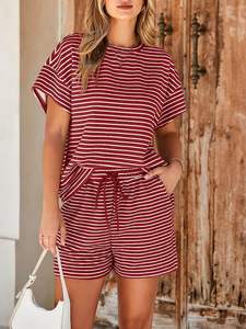 Ensemble 2 pièces d'été personnalisé pour femme : T-shirt à manches courtes et short – Tenue décontractée streetwear - Product Image 4