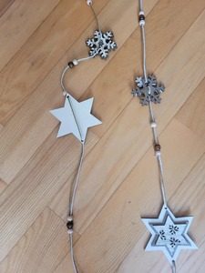 Guirnalda Decorativa de Estrellas de Madera con Cuerda para Árbol de Navidad, Repisa, Ventana y Decoración de Pared, de Exportación India, en Venta - Product Image 2