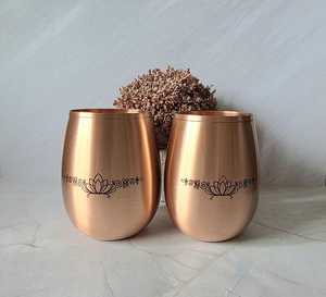 Mug à bière en cuivre pur, double paroi isolée, design minimaliste, impression personnalisée, vaisselle décorative pour la maison - Product Image 5