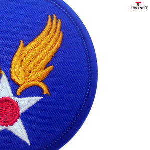 Parches Bordados en 3D con Diseño Personalizado a Precio de Fábrica, Insignias con Borde Merrow Adhesivo, de Alta Calidad para Ropa y Gorras - Product Image 5