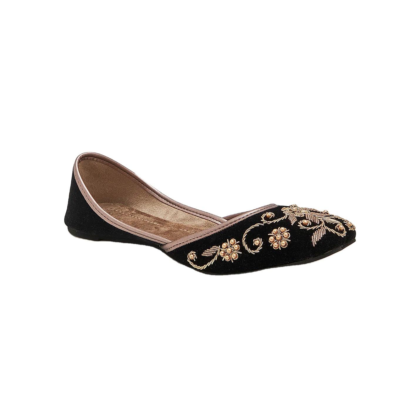Traditional Hand Stitched Bridal Khussa Shoes for Women Embroidered wedding  Wear Khussa Shoes at Low Price