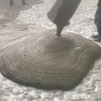 Additif imperméabilisant pour béton en poudre grise cristalline WT100P pour tunnels, sous-sols et piscines