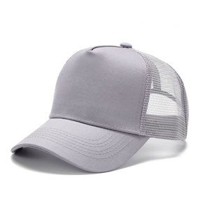 Gorra Trucker de Verano con Logotipo Personalizado, 5 Paneles, Transpirable, con Malla en la Parte Posterior y Correa Ajustable - Product Image 4