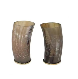 Verre en corne de buffle haut de gamme, qualité supérieure, fait main, naturel, durable, rustique, pour la dégustation de vin à la maison - Product Image 2