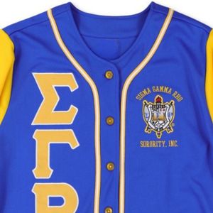 Camiseta de Béisbol Sigma Gamma Rho SGRho, Sororidad Griega, Azul Real y Dorado, Camiseta para el Día del Partido para Mujer, Ropa Griega - Product Image 5