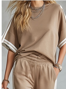 Conjunto Casual Beige para Mujer, Camiseta Holgada y Pantalones Anchos - Product Image 5