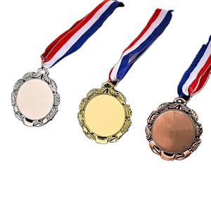 Medallas de goma personalizadas Medalla deportiva impresa chapada Color personalizado Alta elasticidad Transpirable al por mayor - Product Image 1