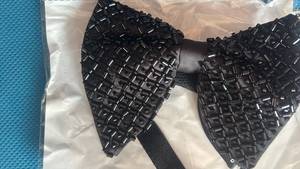 Corbata de Moño Ajustable Bordada en Seda Tradicional Premium Hecha a Mano Única para Hombres, para Bodas y Fiestas - Product Image 3