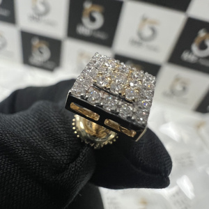 Pendientes de botón clásicos de oro macizo de 14K con diamante cultivado en laboratorio de corte cojín, certificados por IGI, para mujer - Product Image 4