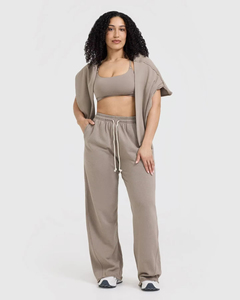Pantalons décontractés pour femmes, pantalons de jogging en molleton à jambes larges avec logo personnalisé, couleur et design sur mesure - Product Image 4