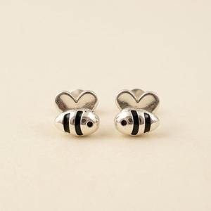 DIVYORO LITTLE HONEYBEE <b>SILVER</b> EARRING - Product Image 3