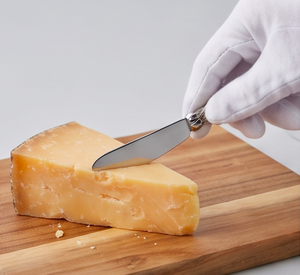 4 Piece Stainless Steel Cheese <b>Knife</b> Set With Feather Design Handle Silver Cheese <b>Spreader</b> For Kitchen Use - Product Image 6