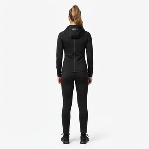 Ensemble de survêtement élégant et polyvalent pour femme, en polaire unie, 2 pièces, à manches courtes, avec capuche, longueur genou, 100 % coton, idéal pour l'hiver - Product Image 5