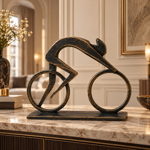 Sculpture d'artiste cycliste avec vélo |   Figurine décorative vieillie pour salon, bureau, étagère, table, décorations d'intérieur - Product Image 3