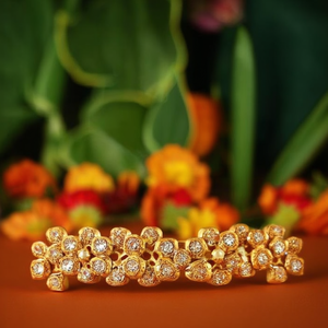 Nakshi Girls Alloy Rhinestone Hair Clip-Casual Cartoon Hair Accessory for Wedding & Halloween - Product Image 3