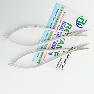 Ciseaux à cuticules russes de haute précision en acier inoxydable à tête courbée, micro-ciseaux de beauté tranchants pour manucure et soin des peaux douces - Product Image 4