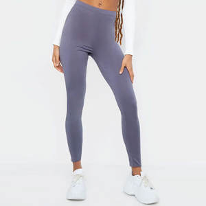 Leggings de sport pour femme, taille haute, séchage rapide, effet froncé aux fesses, sans couture, couleur unie, coupe ajustée, pour la course et le yoga - Product Image 2