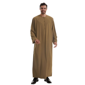 Vente en gros de thobes pour hommes, fabrication sur mesure de jubbas islamiques, OEM, ODM, marque privée, fabricant de robes musulmanes pour hommes. - Product Image 4