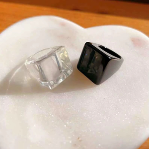 Trending Handmade Resin <b>Rings</b> for Women – Wholesale Fashion Jewelry Party, Beach & Casual Styles - Product Image 1