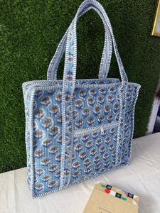 Sac fourre-tout matelassé en coton de qualité export, fait main, imprimé floral, sac à bandoulière, sac de transport écoresponsable, vente en gros pour cadeau - Product Image 5