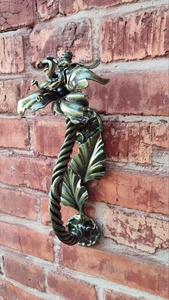 Poignée de portail en fer forgé galvanisé et peint à la poudre, style traditionnel, résistante à la rouille, motifs décoratifs, facile à installer - Product Image 4