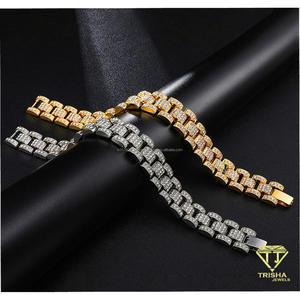 Pulsera de estilo cubano en tono plateado con eslabones curvos anchos y detalles de piedras brillantes para minoristas de joyería al por mayor - Product Image 6