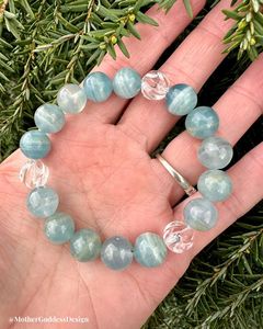 สร้อยข้อมือเรซิ่นทำมือ สีสันสดใส เครื่องประดับแฟชั่น ปรับขนาดได้ สร้อยข้อมือเก๋ไก๋สำหรับผู้หญิง สาวๆ งานปาร์ตี้ งานแต่งงาน และใช้ในชีวิตประจำวัน - Product Image 4