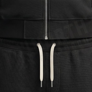Ensemble de survêtement minimaliste noir pour homme, sweat à capuche zippé et pantalon de survêtement couleur unie, col montant, coupe classique, idéal pour l'automne - Product Image 5