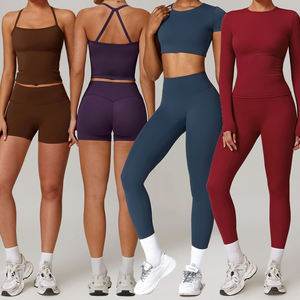 Ensemble de sport 10 pièces pour femme : Leggings, tenue de gym, survêtement, ensemble de yoga respirant en Spandex/Nylon – Vente en gros - Product Image 3