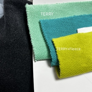 Conjunto de Sudadera con Capucha de Forro Polar Casual y Pantalones Acampanados para Mujer con Logotipo Personalizado 2026, Parche Bordado Desgastado, Chándal de Jogging - Product Image 3