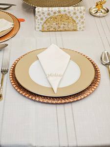 Assiette de présentation de luxe en argent, cuivre et or pour mariage, hôtel et événements festifs - Product Image 2