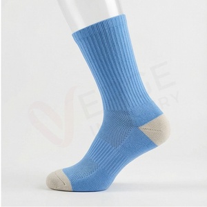 Chaussettes ras du cou pour hommes, bleu uni, tricotées, respirantes, en coton et élasthanne, pour usage quotidien, style classique, été - Product Image 3