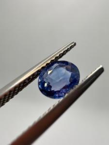Zafiro Azul Real Natural 6x5x4mm 1.20CT Corte Ovalado Personalizado Suelto con Juego de Color y Fuego, Muestra para Fabricación de Moldes, Ceilán Sri Lanka - Product Image 1