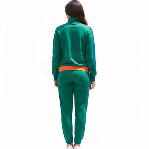 Ensemble de survêtement élégant pour femmes, deux pièces, avec fermeture éclair, matière respirante, pour l'entraînement, la course à pied et les tenues décontractées - Product Image 3