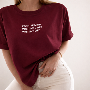 เสื้อยืดคอตตอนออร์แกนิค 100% น้ำหนัก 180 กรัม แบบยูนิเซ็กซ์ ผ่านกระบวนการ Biowash เนื้อผ้านุ่มพิเศษ ผ้าคอตตอนหวีอย่างดี ระบายอากาศได้ดี สีพื้น ทรงปกติ - Product Image 1