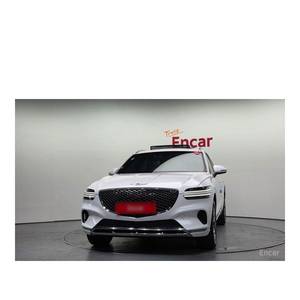 Genesis GV70 2.5T 2024, Gasolina, Tracción en las Cuatro Ruedas, Caja de Cambios Automática, Asientos de Cuero, Cámara Trasera, 46,074 km, Volante a la Izquierda - Product Image 3