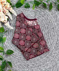 Modern Fashion Simple Wedding O-Neck Blouse material 100% PURE COTTON PRINT NON LINING WITHOUT PADDED height 15.5 inch - Product Image 4