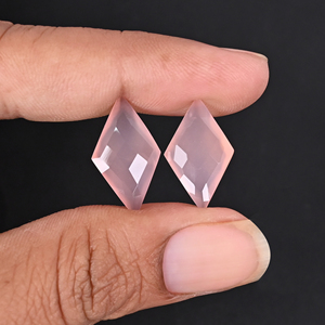 Cuarzo Rosa Natural de 11.8 Quilates (Peso por Par) 20x12mm Forma de Cometa Gema Suelta - Product Image 2