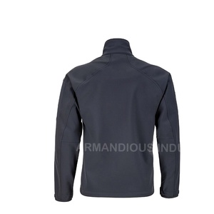 Chaqueta impermeable de concha suave para hombre, chaqueta deportiva con logotipo personalizado, para exteriores, para invierno - Product Image 1