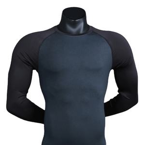 Vente en gros Chemise de compression pour homme Chemise de compression à séchage rapide pour homme 100% polyester personnalisée Bjj Rash Guard - Product Image 2