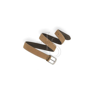 Vente en gros : Nouvelle collection de ceintures décontractées pour hommes, design personnalisé, en cuir de vachette de haute qualité, boucle en acier, imperméables, écologiques et abordables - Product Image 3